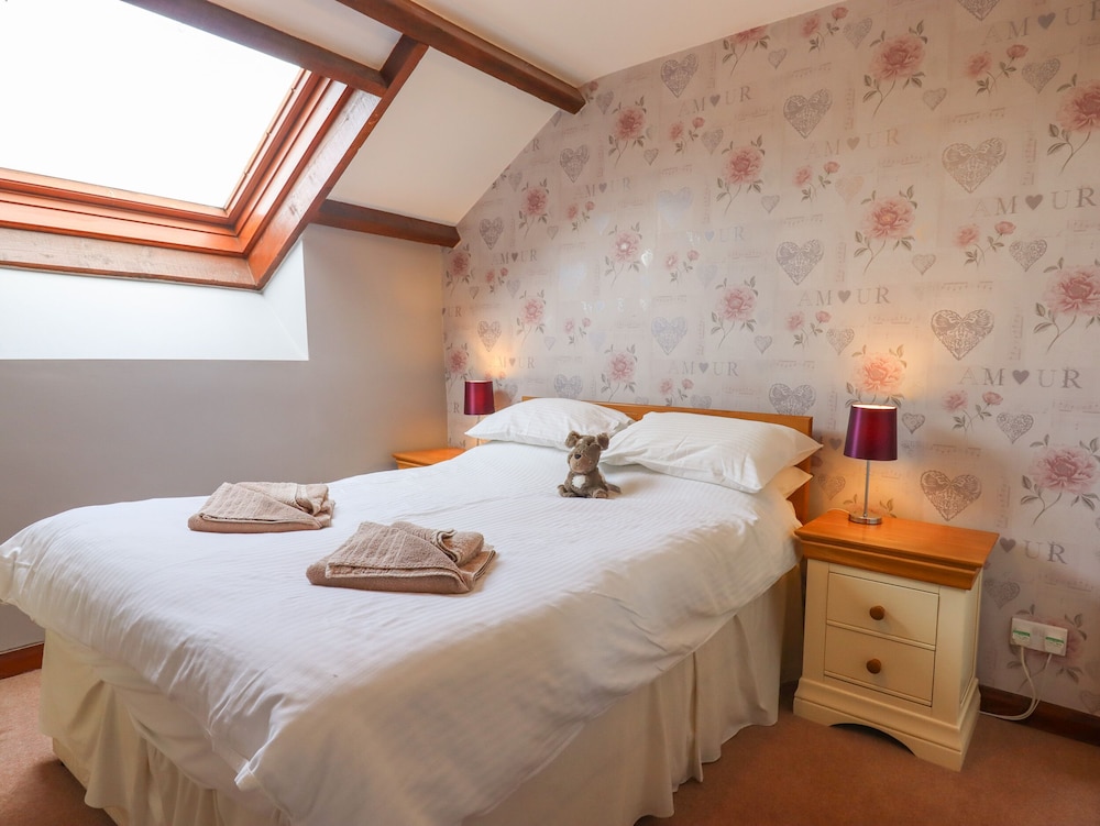 Acorn Cottage