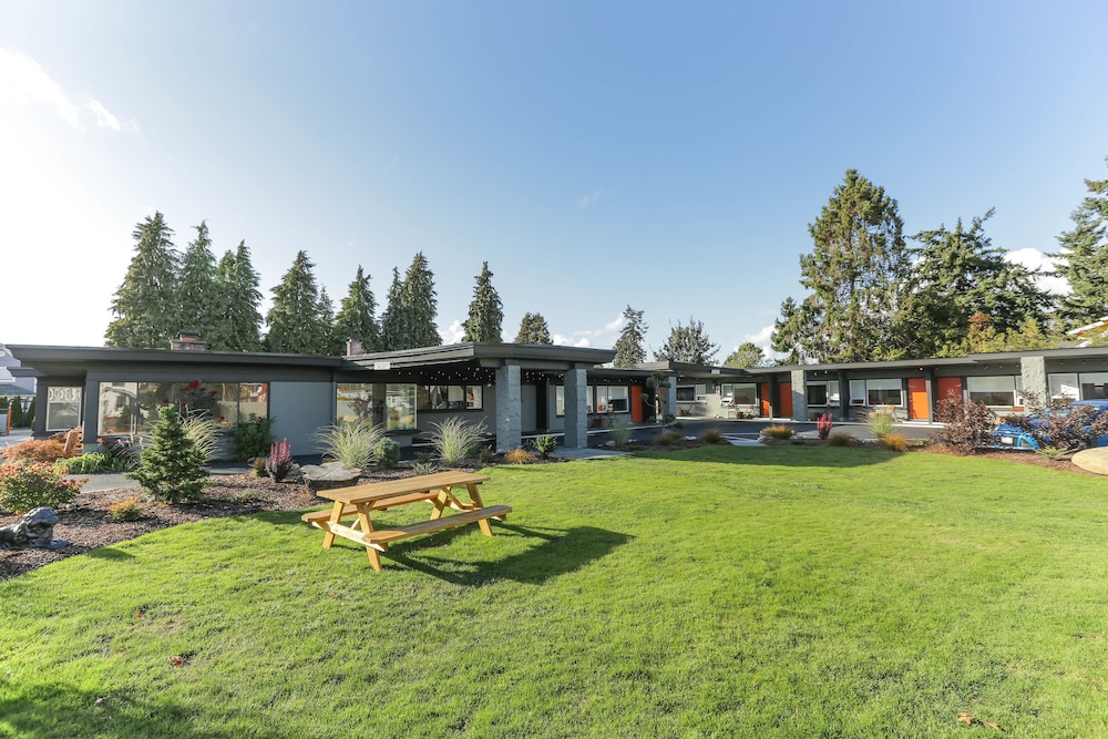 Hotel Heliotrope Hotel - Image 1