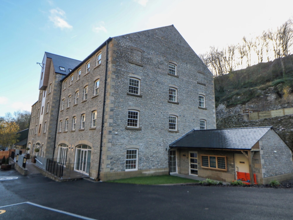 28 Rock Mill Holiday Apartments