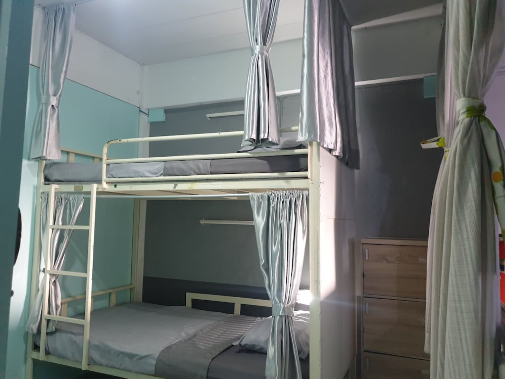i-smile MeU2 Hostel