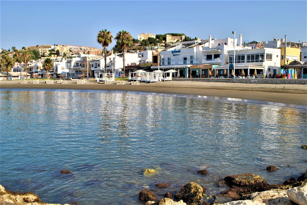 Holiday Beach Apartments Veronica