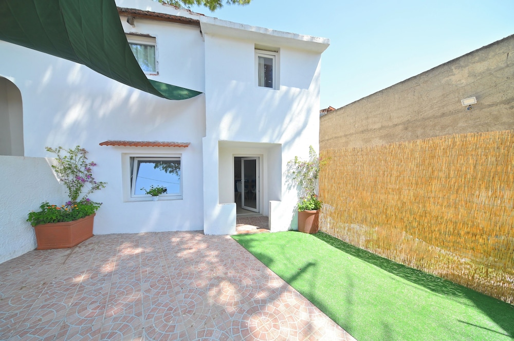 Villa Aida Luxury Apartments & Spa view 3