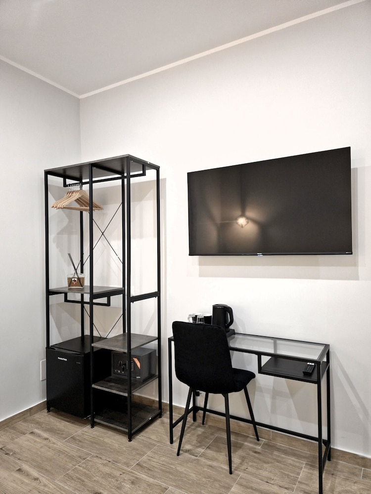 Ventuno Dei Luxury Suites - San Giovanni