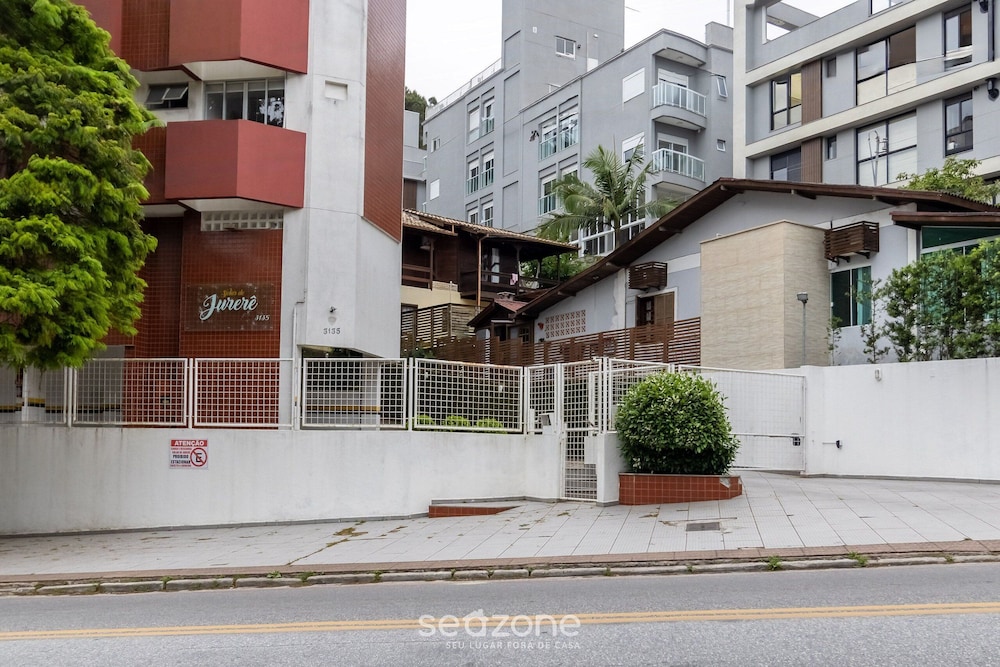 Comfortable Apartment With Barbecue Sje0103