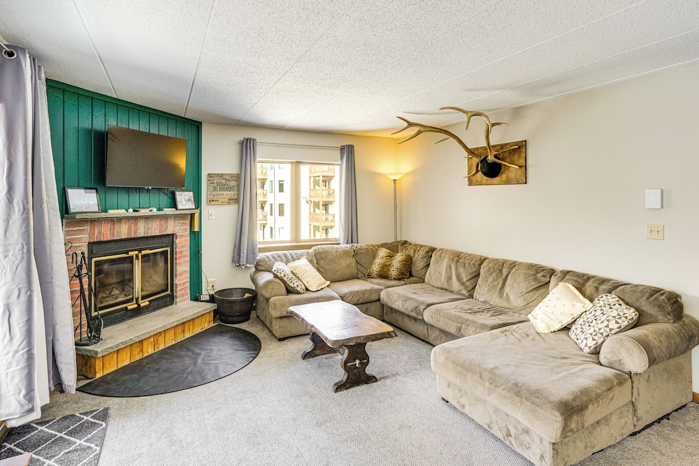 Snow Mountain Condo: Hot Tub + Shuttle to Resort