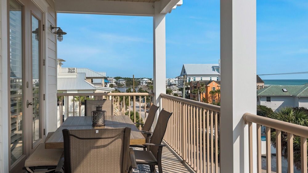 6br/5.5ba ~ Sleeps 20 ~ Perfect for Family Gateway!