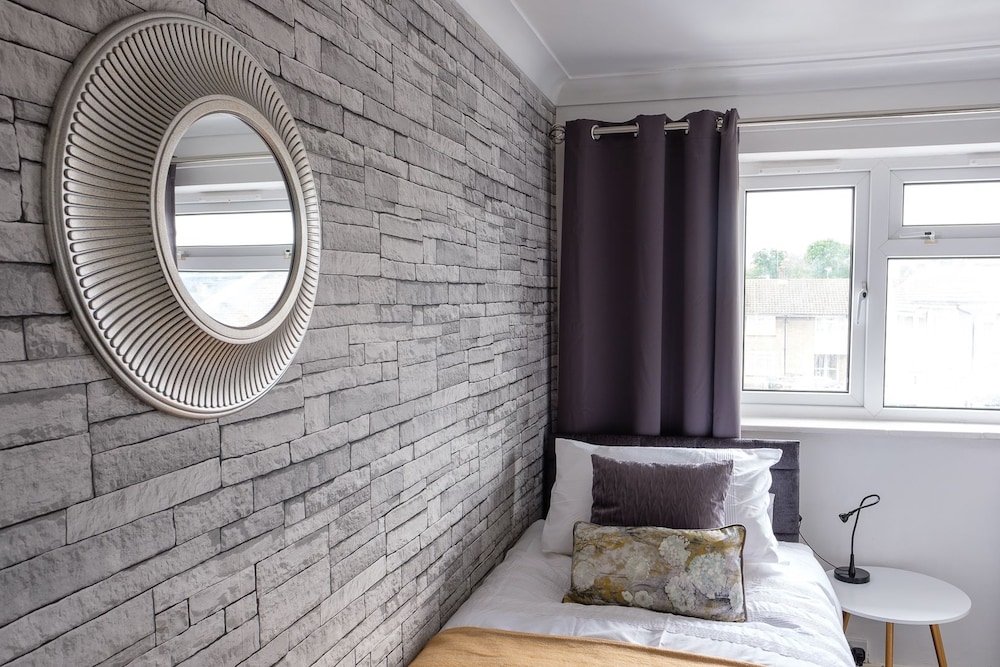 Dickens House view 5