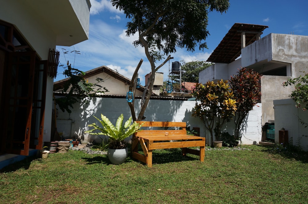 The Villa Negombo