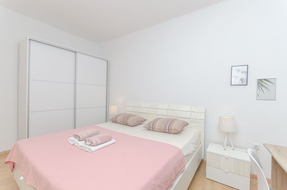 Split Vacations - Apartment and Room Columbo - Property Image 20