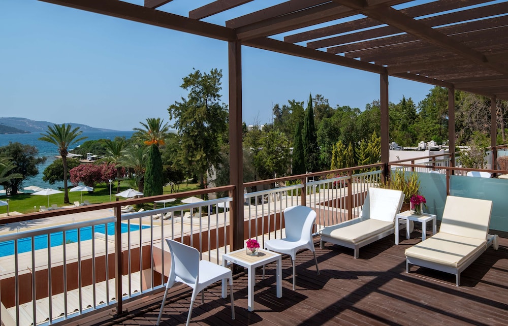 DoubleTree by Hilton Bodrum Isil Club Resort - ULTRA HER ŞEY DAHIL - Image 129