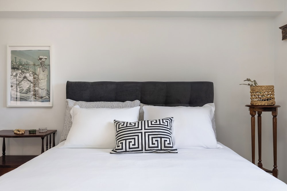 Oasis Luxury Residences