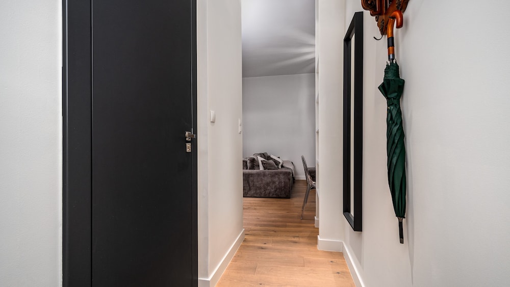 Apartamenty Sun & Snow Przy Barbakanie view 3