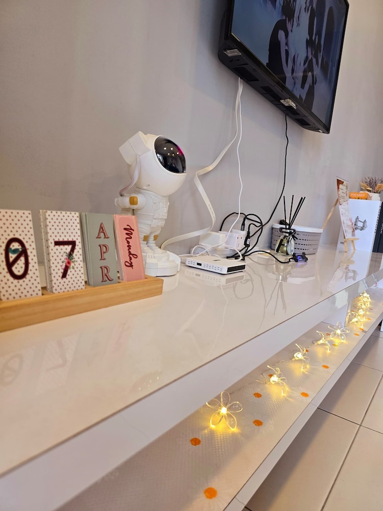 Neo Mutiara Damansara Studio 2PAX 1CP