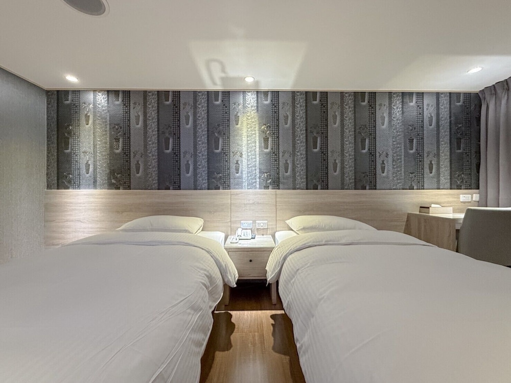 ElEnce Hotel