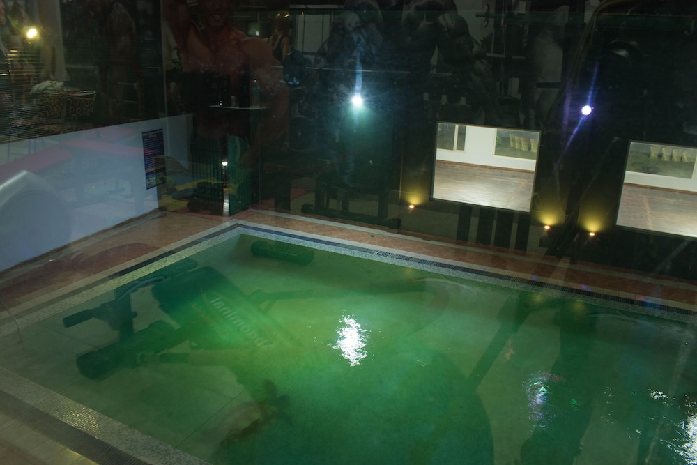 Corbett Condominium Resort