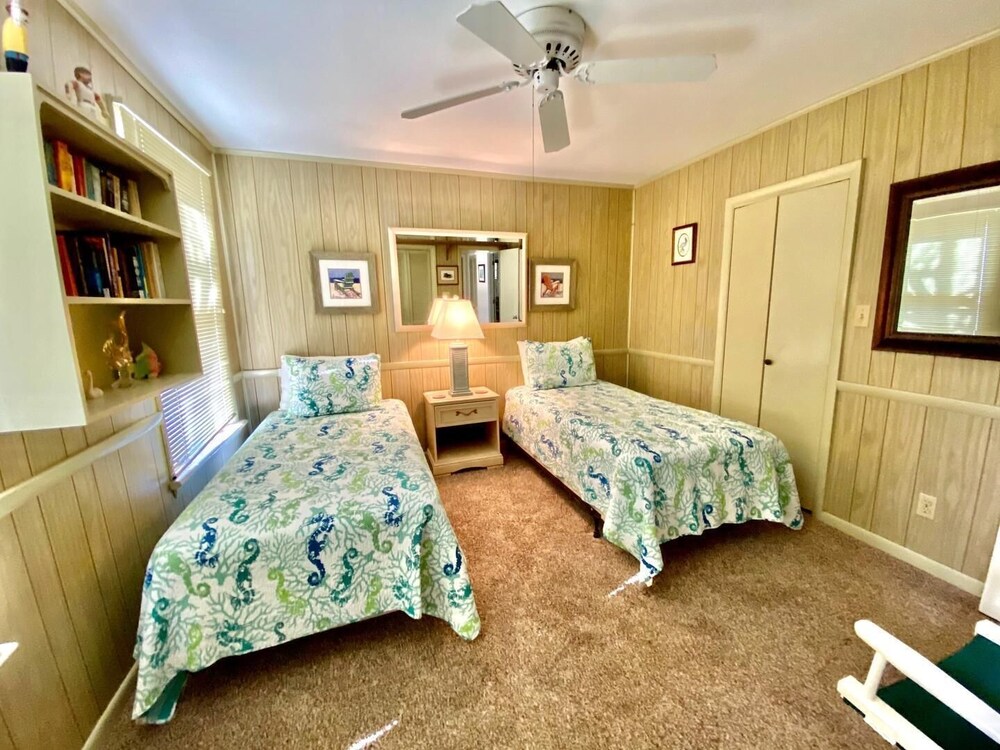 Henlopen Avenue 5