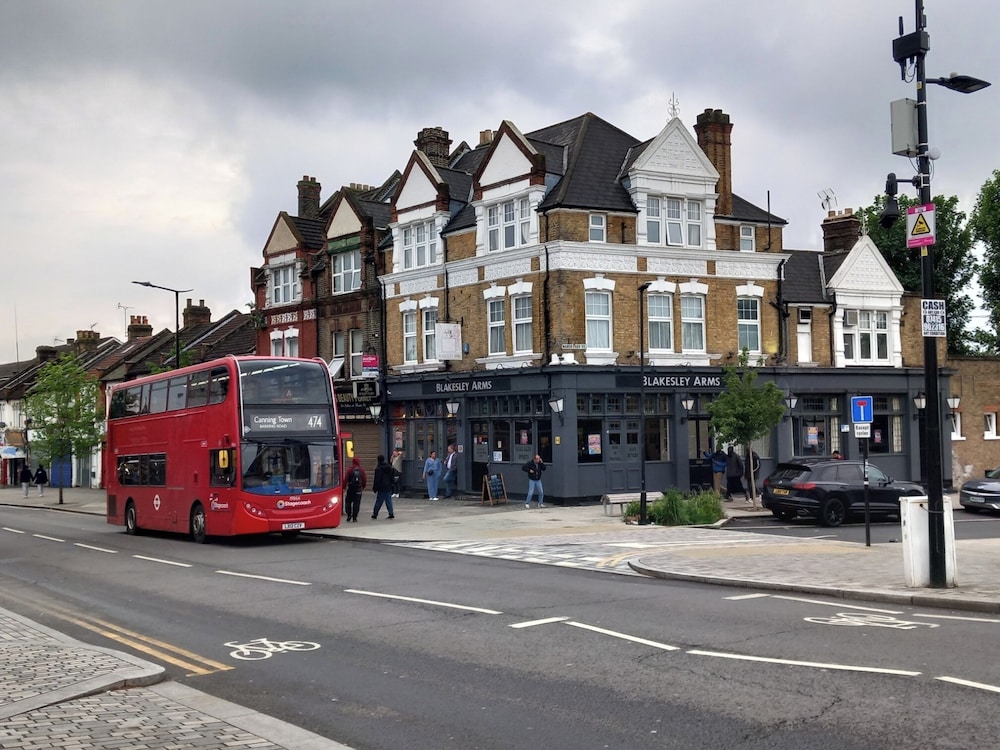 Lovely 1-bed Apartment in the City of London