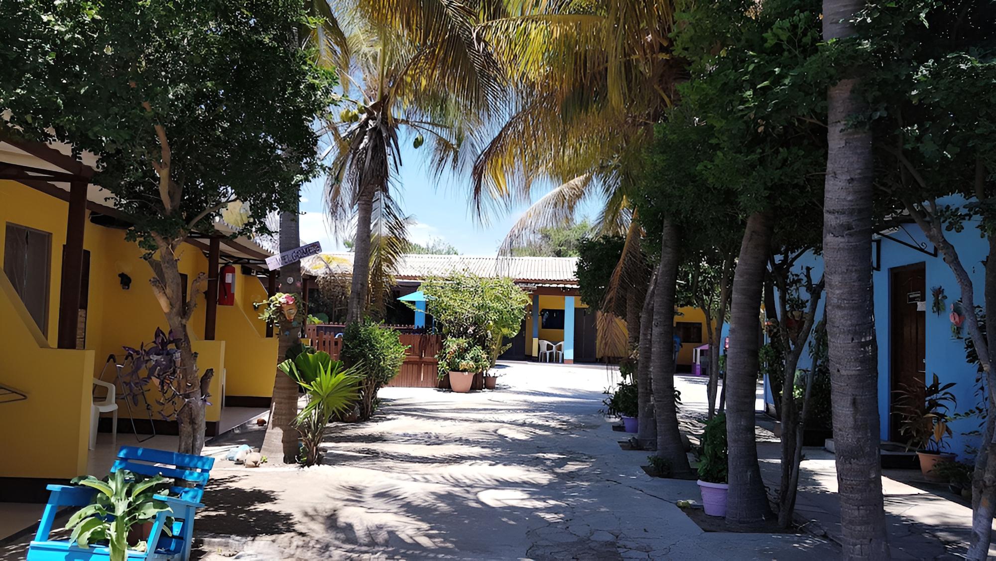 Apartamentos Cecil Paradise