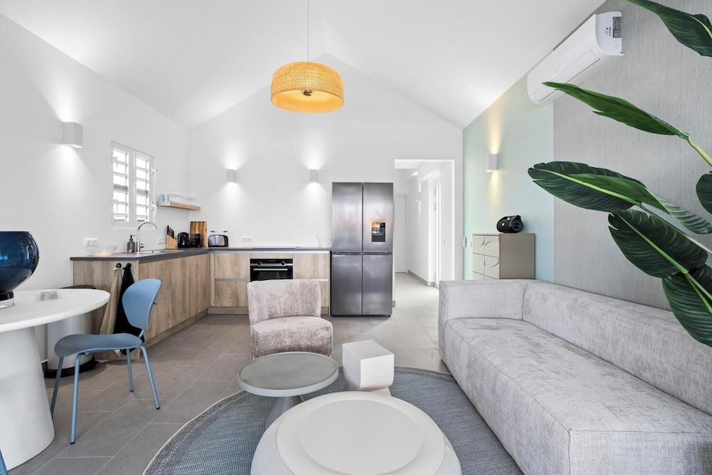 Dolce Vita Homes Bonaire