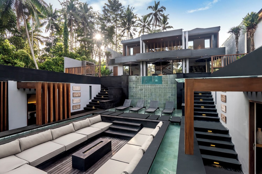 12BR St. Monica Kala