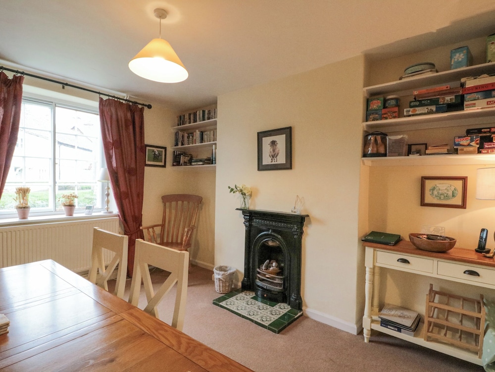 Harwood Cottage