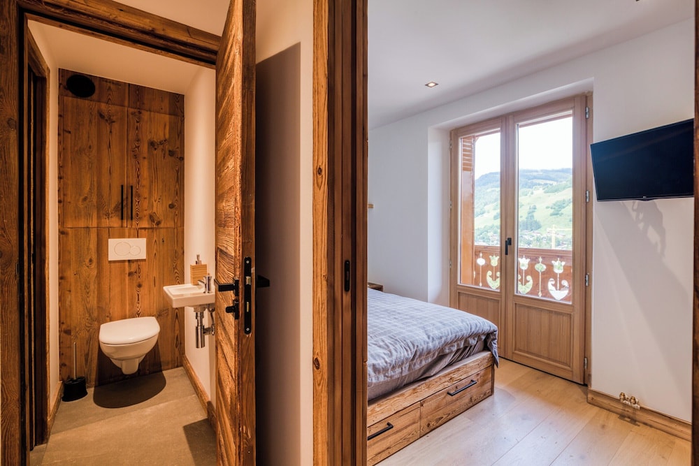 Warm Apartment Nestled in the Heart of Megeve
