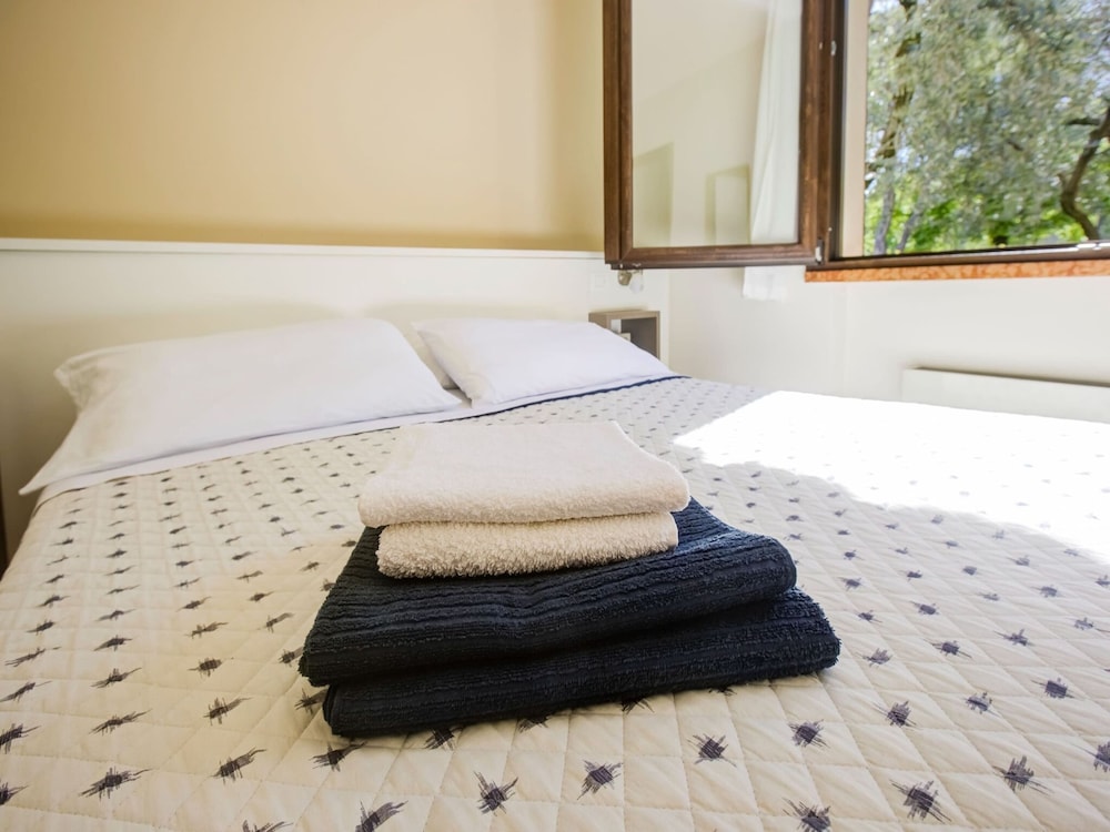 Holiday Home in Sirmione Near Lake Garda view 3