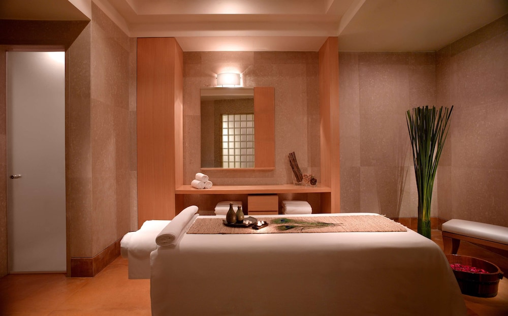 Mumbai Vacations - Grand Hyatt Mumbai Hotel and Serviced Apartments - Property Image 100