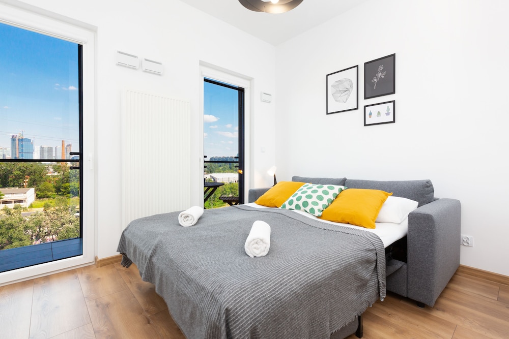 Warsaw Business Center Apartments view 4