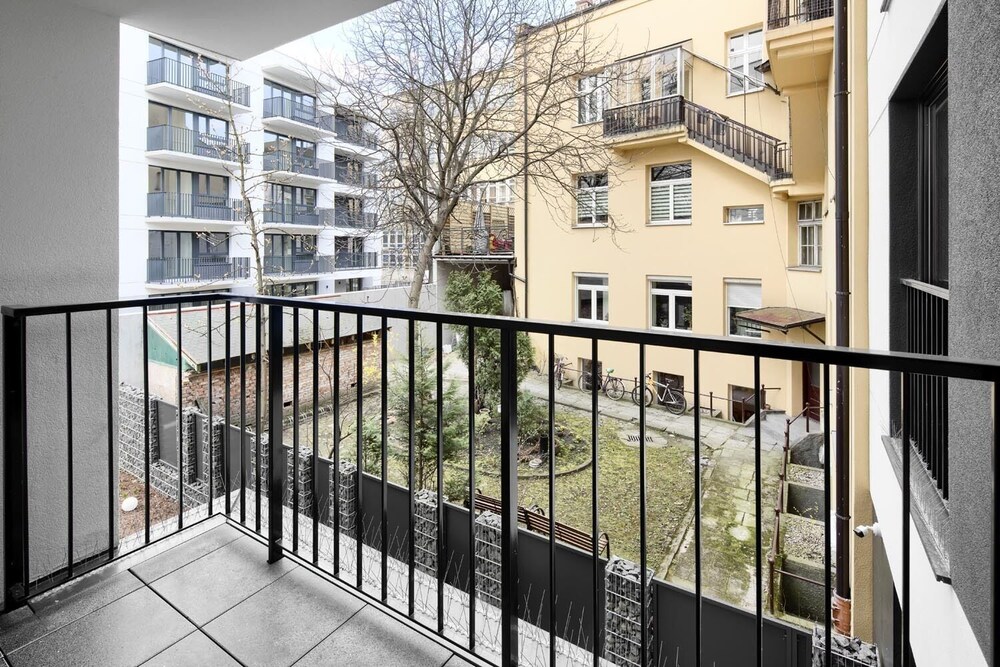 Native Apartments Lubelska 10 view 3