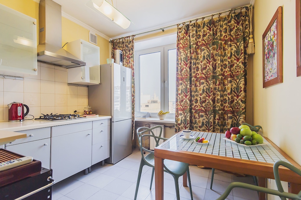 GM Apartment Ukrainskiy Bulvar 6