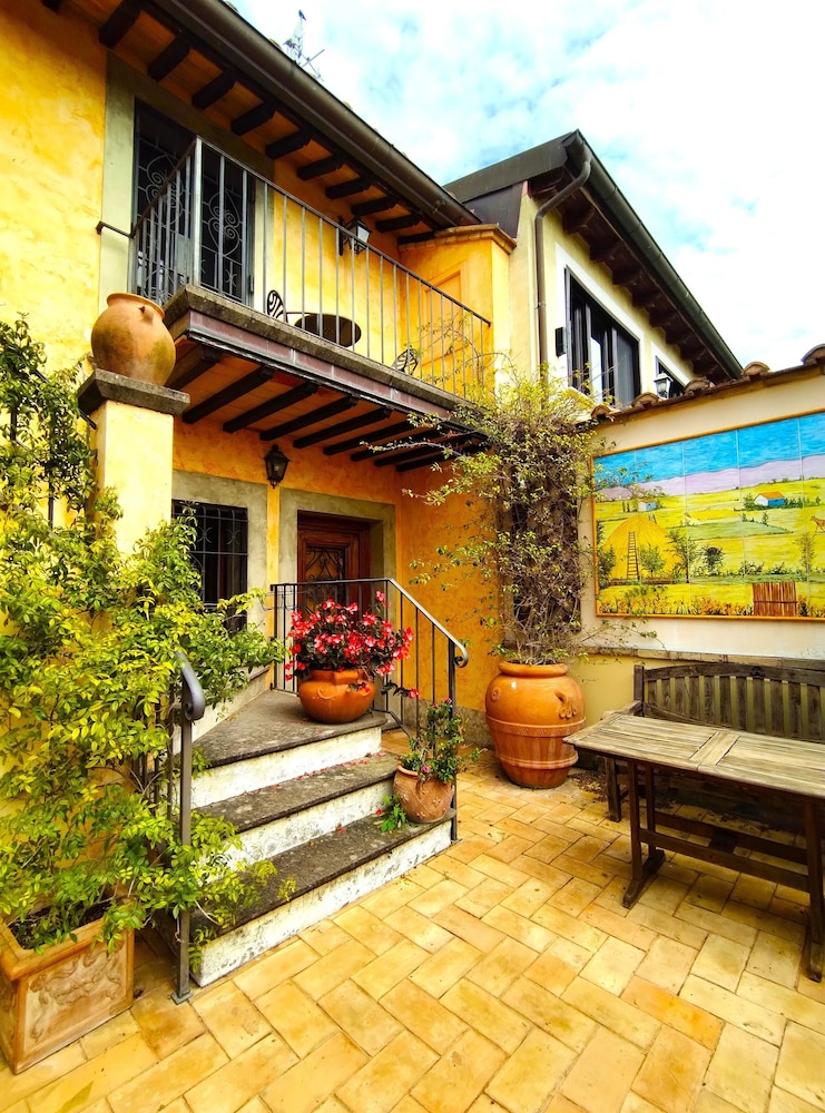 La Valle Dei Casali B&B