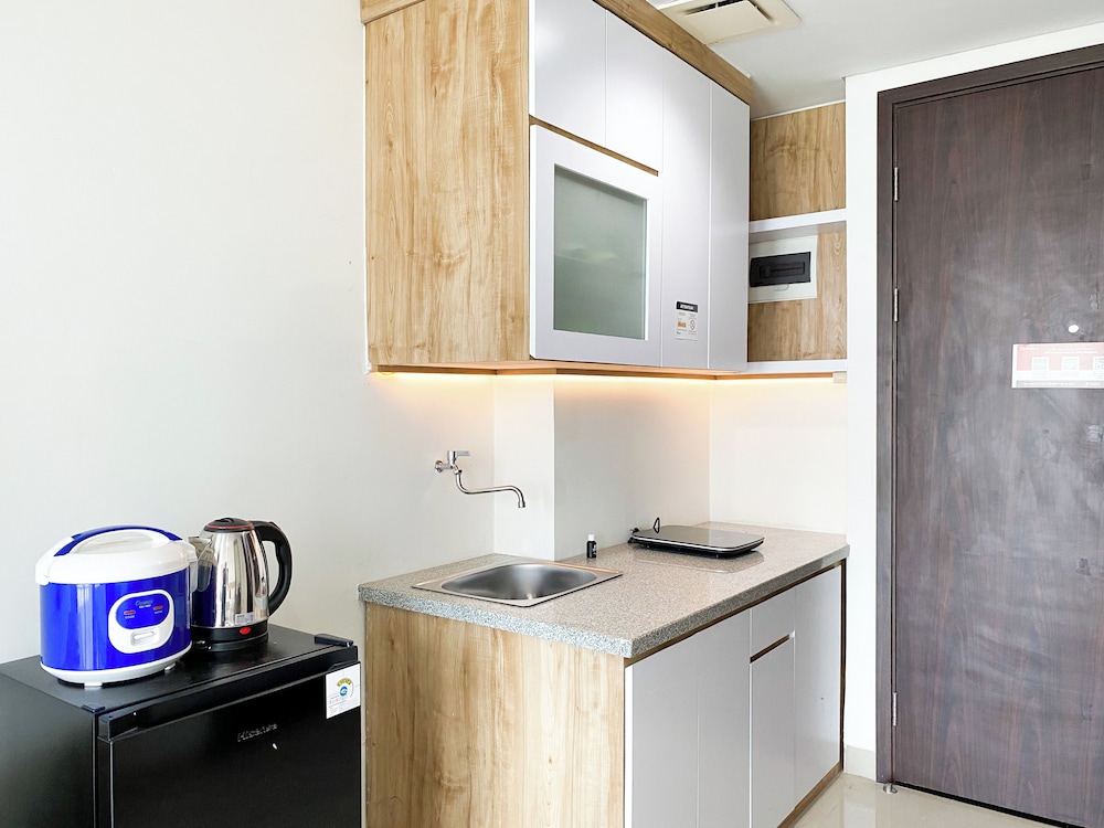 Wooden Touch Studio At Lrt City Bekasi Apartment