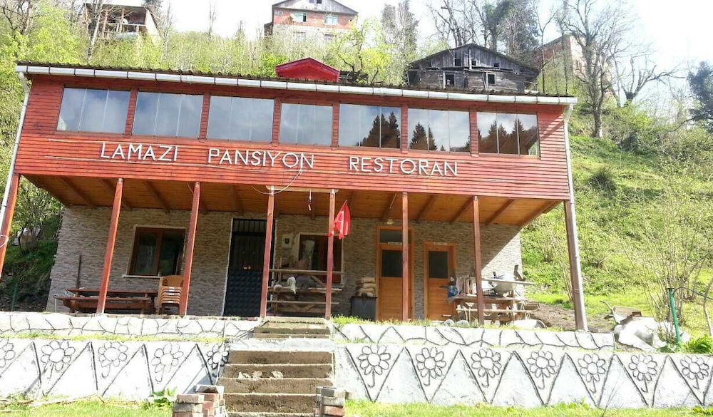 Lamazi Pansiyon