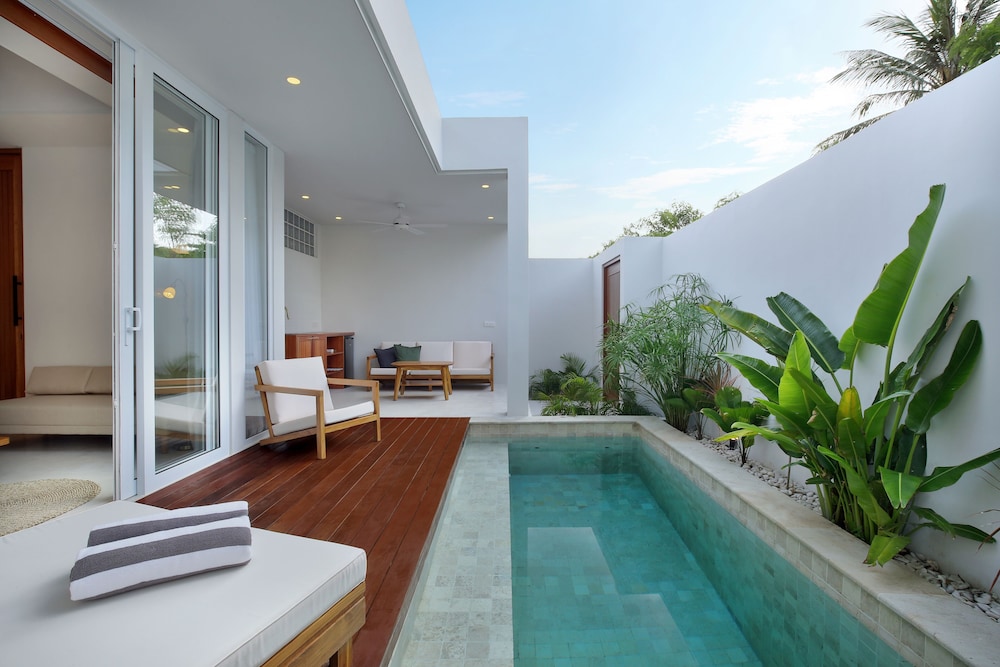 Neptune Studios Lombok view 5