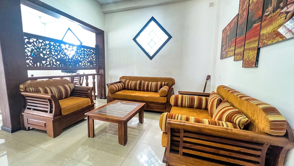 Galle Catamaran Villa