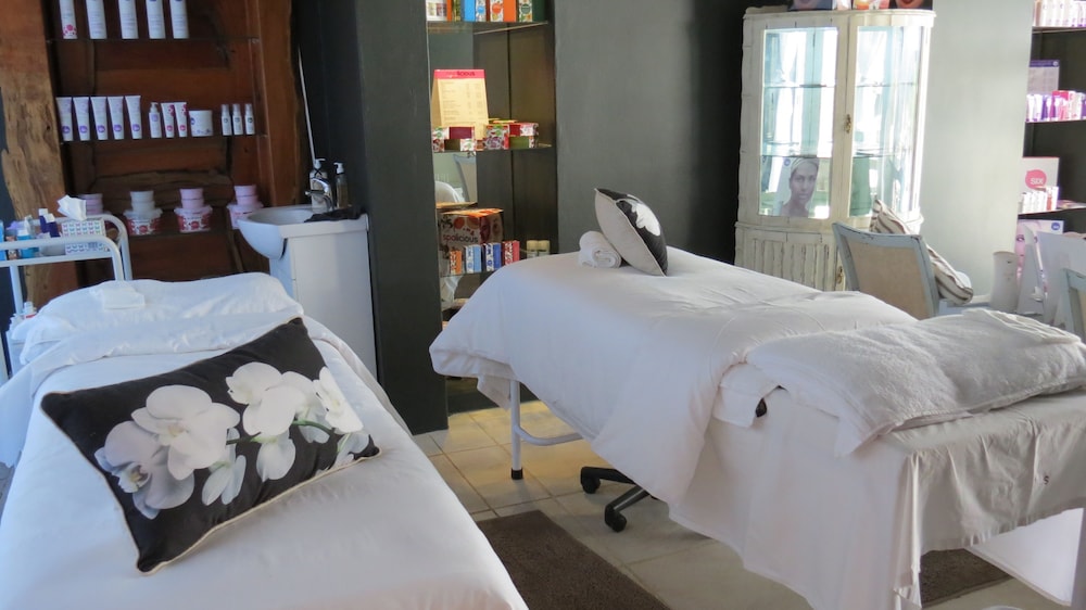Cocomo Guesthouse, Spa and Conference Centre