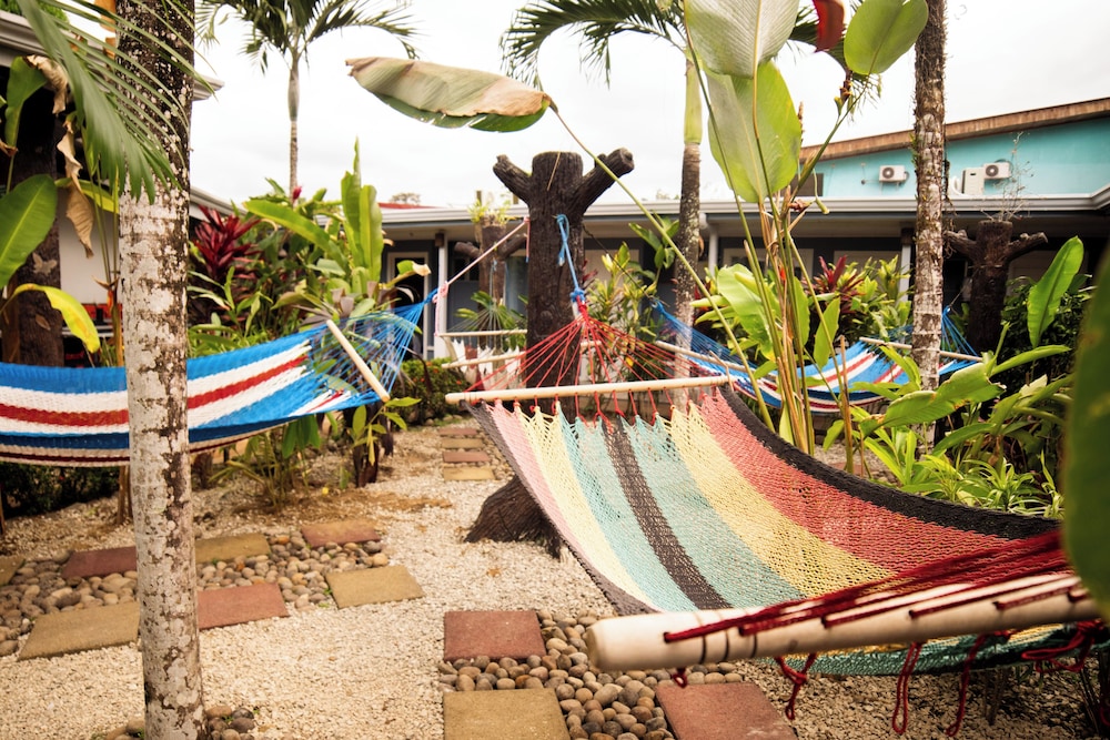 Arenal Hostel Resort