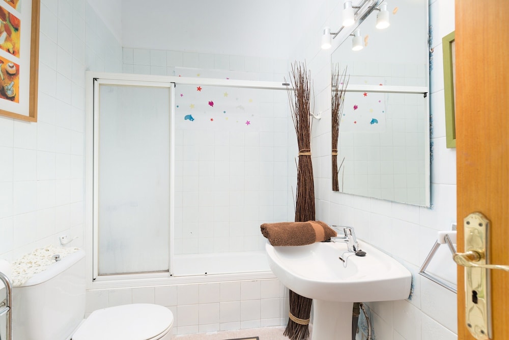 Villa in Campanet With Private Pool & Tennis
