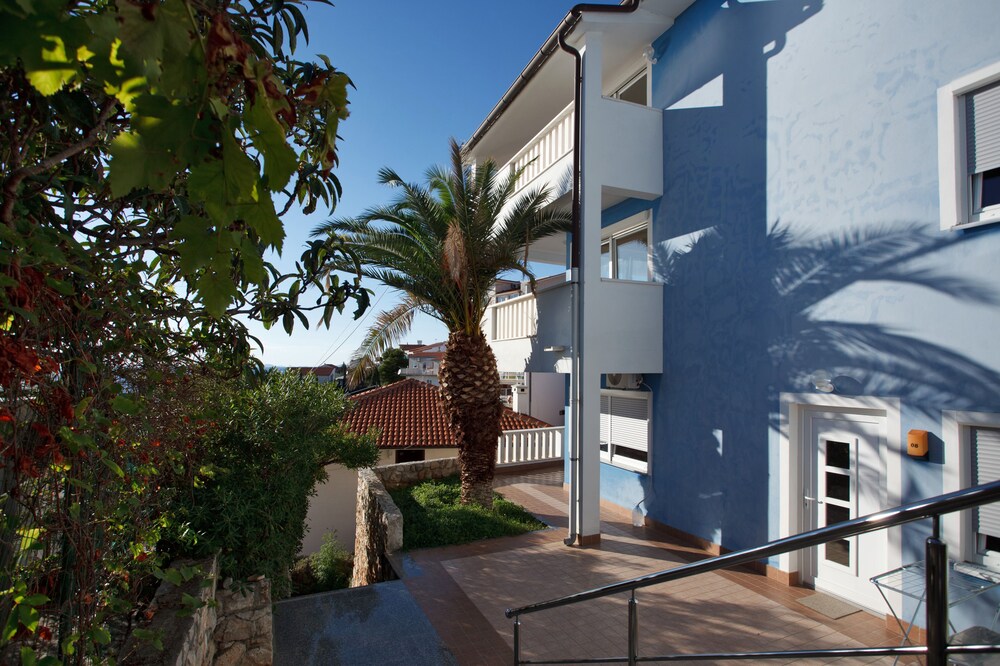 Oaza Apartmani Primosten
