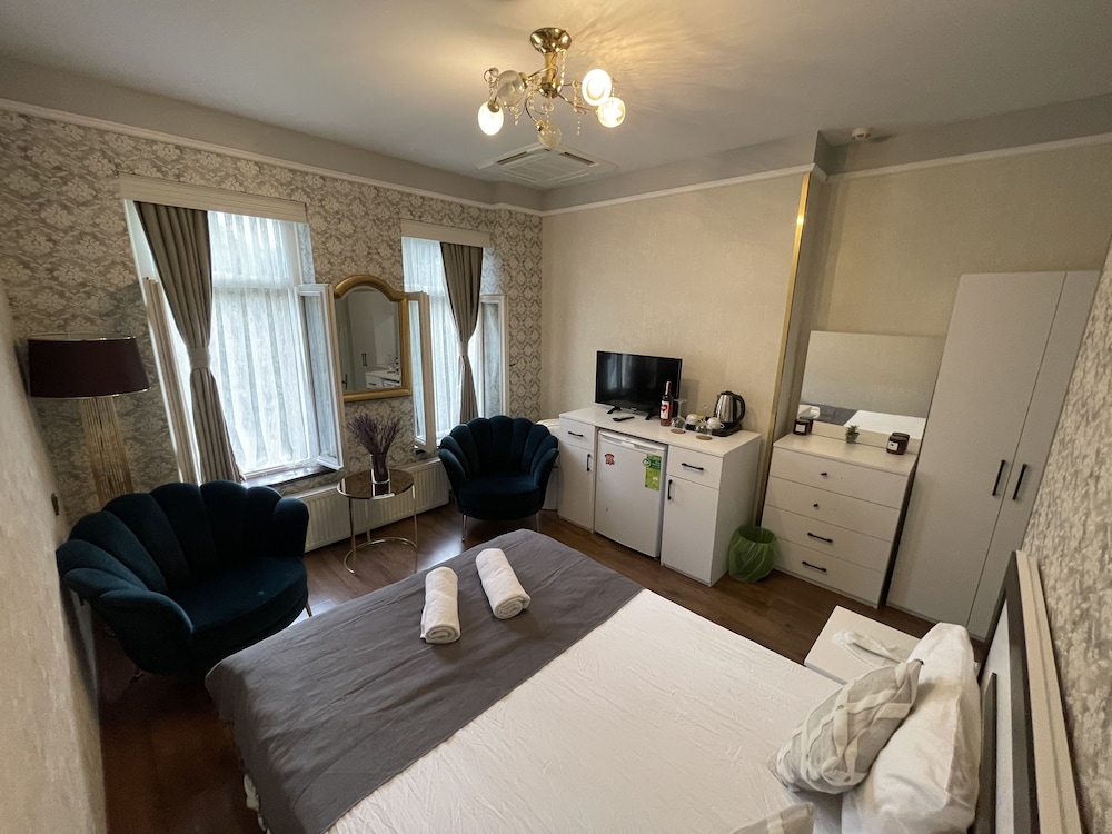 Moda Suit - Image 81