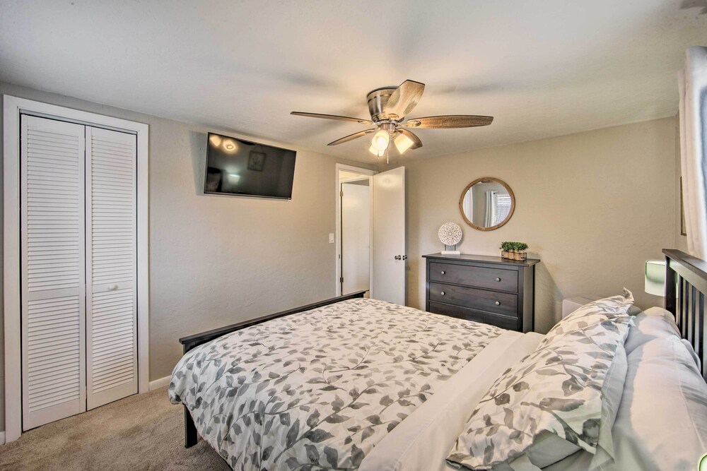 Marshall Vacations - Jefferson Retreat w/ Backyard < 1 Mi to Lake! - Property Image 3