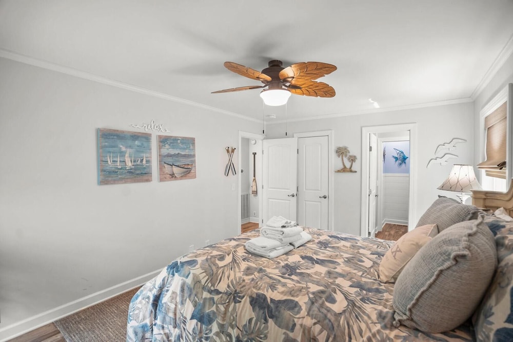 Inviting 3-bed, 3-bath Home Offers Perfect Blend of Comfort and Coastal Charm