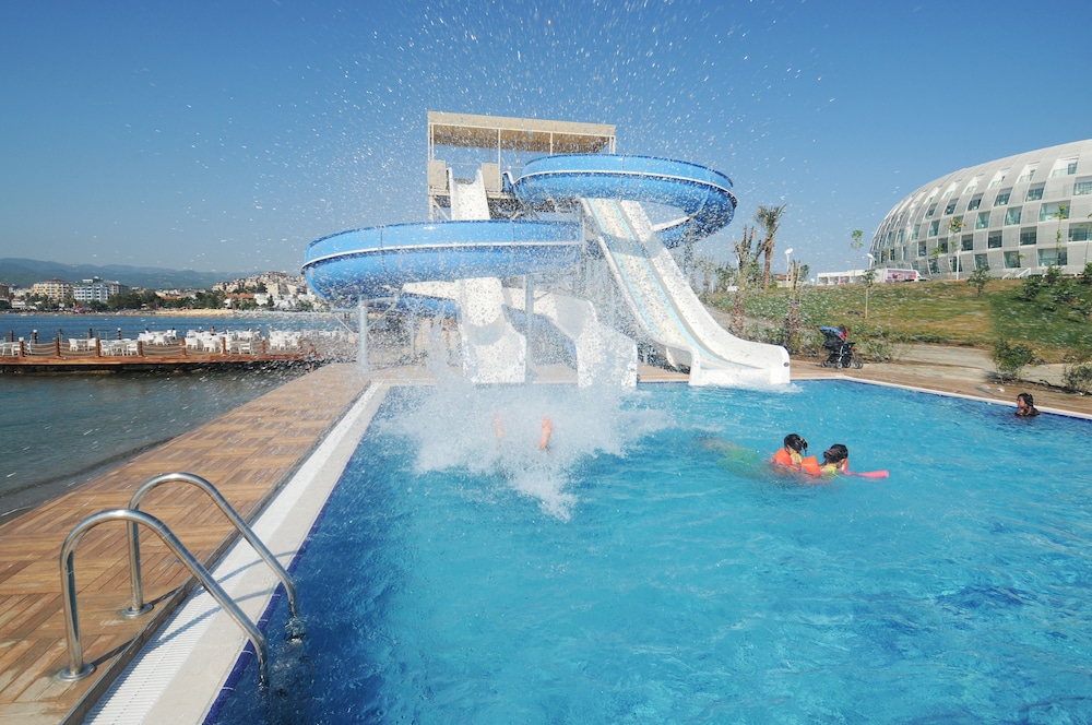 Gold Island Selected Hotel