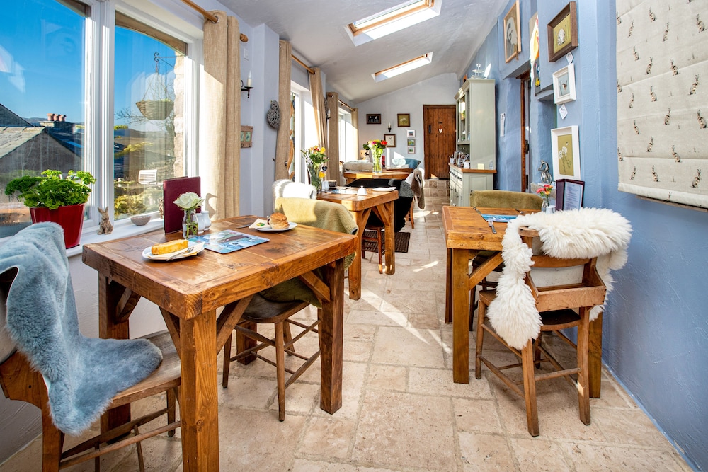 Middle Studfold Farm B&B