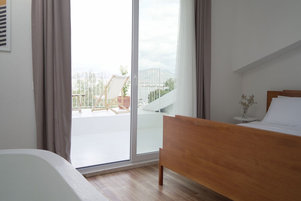 Perle House - Image 17