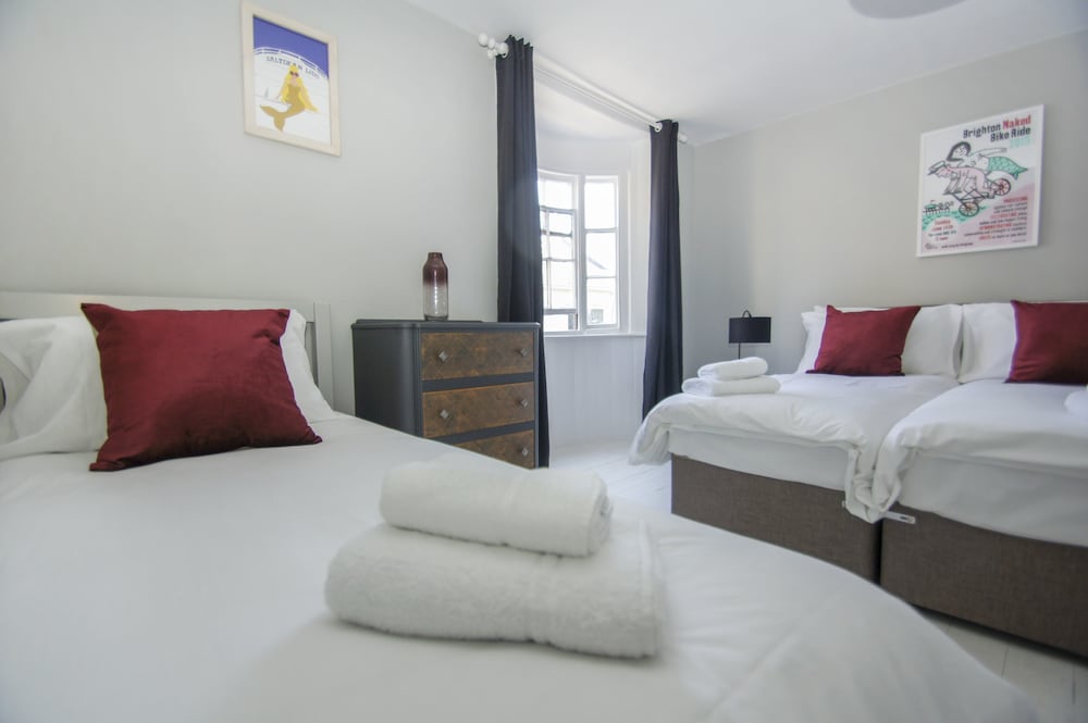 Mucky Duck House Central by Brighton Holiday Lets