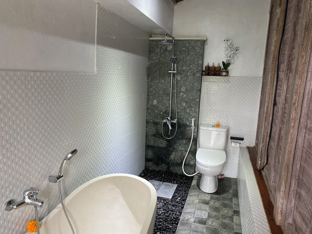 Gunung Gelagah Ubud Villas by EPS