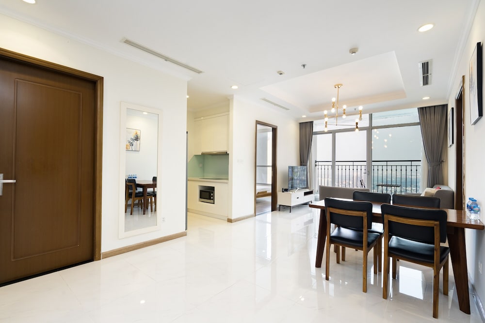 Sens House Saigon – Serviced Apartments in Vinhomes Central Park