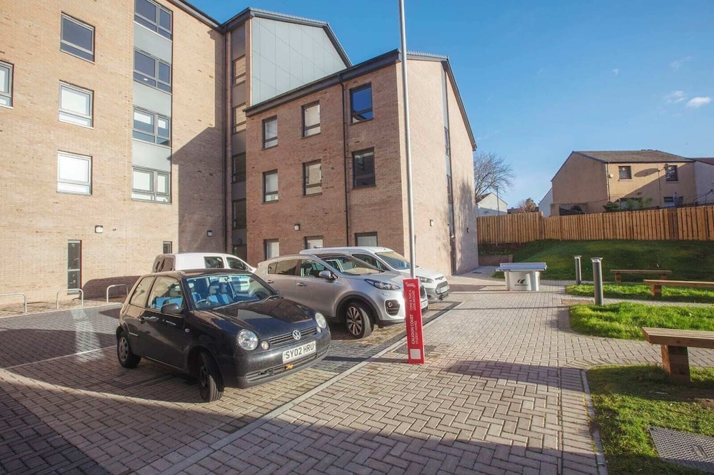 Caledon Court